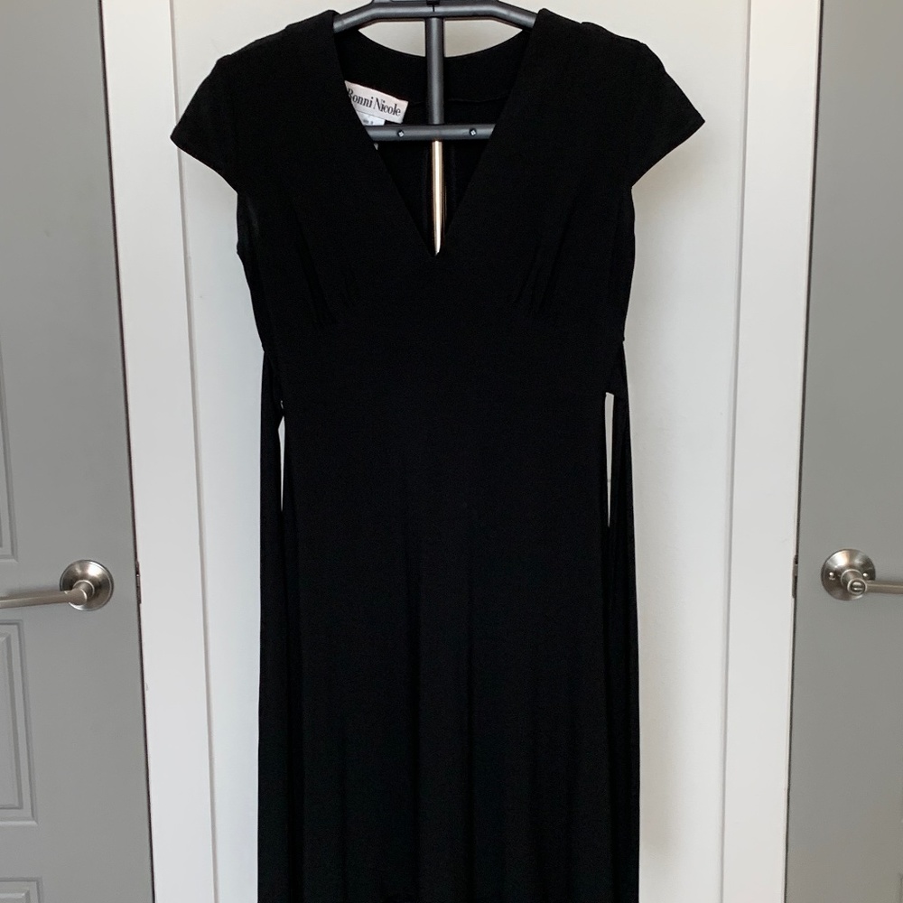 Ronnie Nicole Black Size 8 Dress